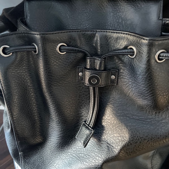 MATT and NAT - Picture 2 of 4